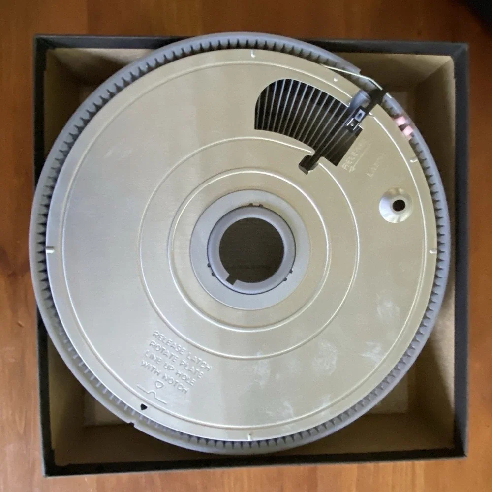 Kodak Carousel Transvue 140 Slide Tray in Original Box and Paperwork